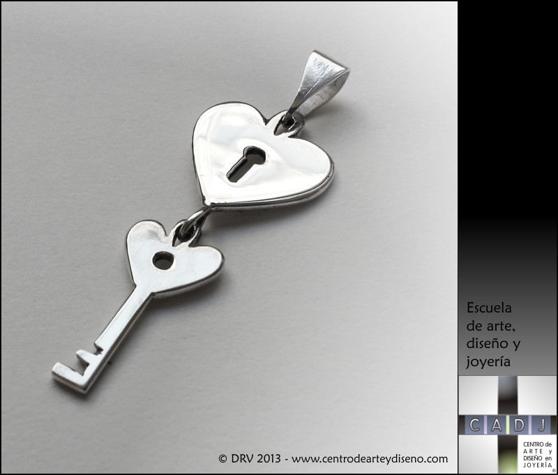 Dije de plata, llave y corazón, Escuela de Joyería CADJ ®