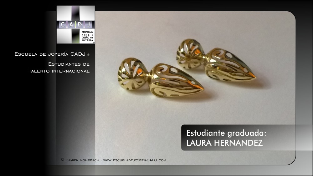 Aretes creadaos con 3Design CAD, y terminados a mano con baño de oro, escuela de joyería CADJ ®