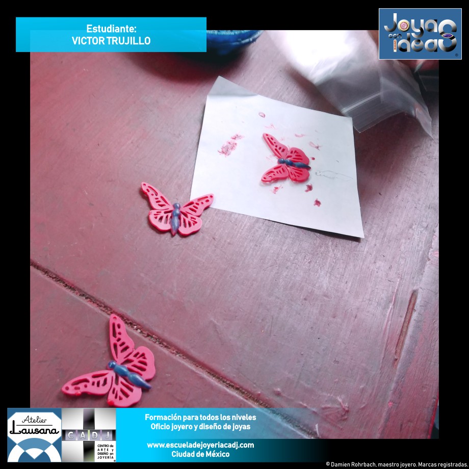 Dijes de mariposa en proceso, Escuela de joyería CADJ ®