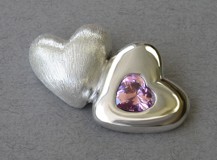 escuela de joyería, arte y diseño CADJ ® Dije de plata con corazon circonia rosa
